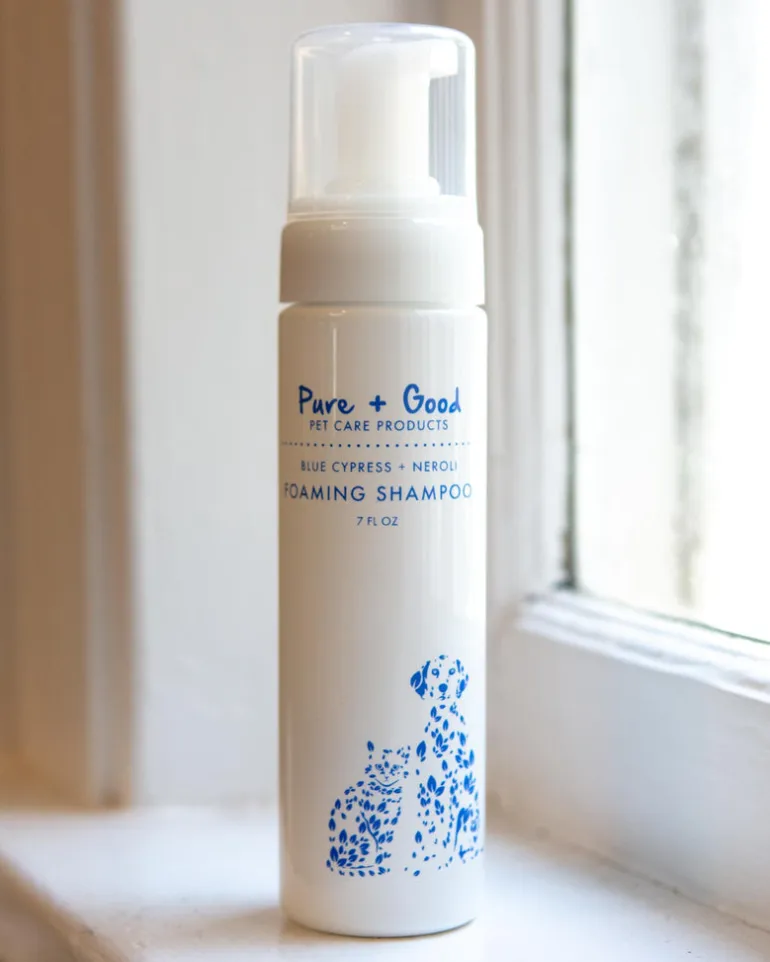 Blue Cypress & Neroli Foaming Shampoo for Dogs & Cat