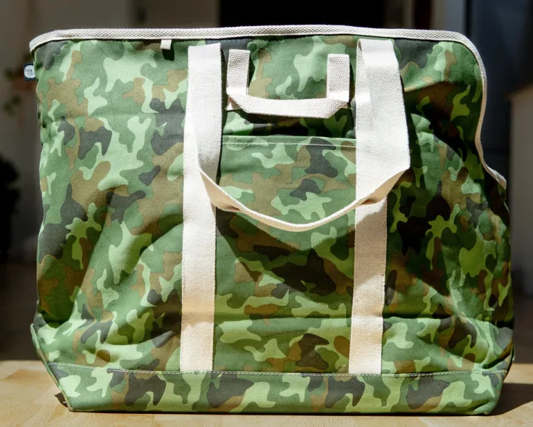 City Carrier Dog Bag in Size 2