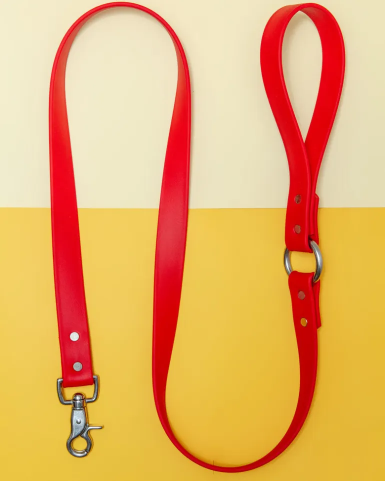 City Leash in Real Red (Made in the USA)
