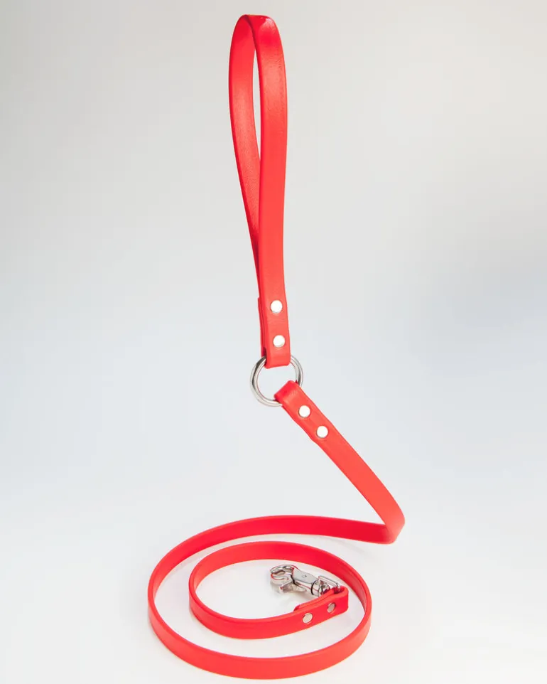 City Leash in Real Red (Made in the USA)
