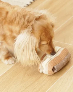 Eclair Enrichment Dog Toy