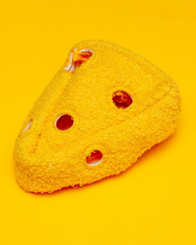 Fromage Enrichment Dog Toy