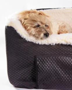 Lookout Dog Car Seat with Storage Drawer (Direct-Ship)