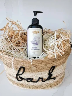 Oatmeal & Aloe Soothing Dog Shampoo (Made in the USA)