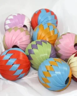 Roli Cat Treat Ball Toy