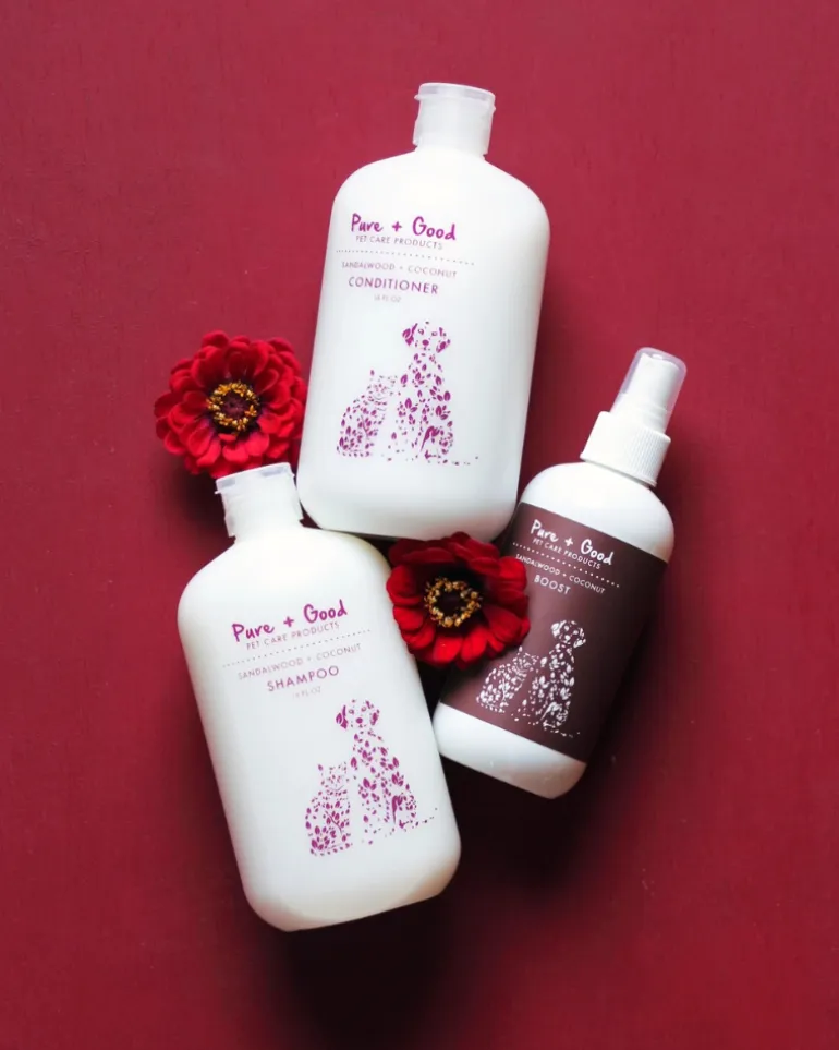 Sandalwood + Coconut Boost Dog Spray (8oz)