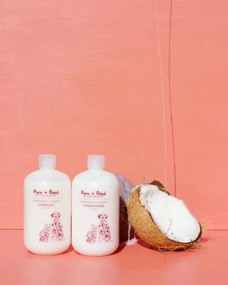 Sandalwood & Coconut Deep Cleansing Shampoo for Dogs & Cats