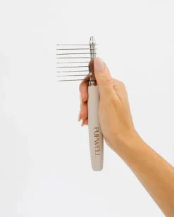 The Dematting Comb for Dogs