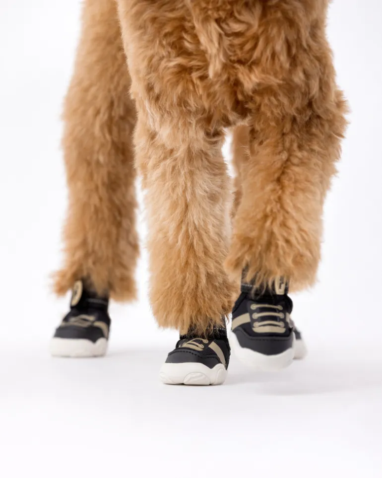 The Kai - Protective Footwear for Dogs in Black or Pink