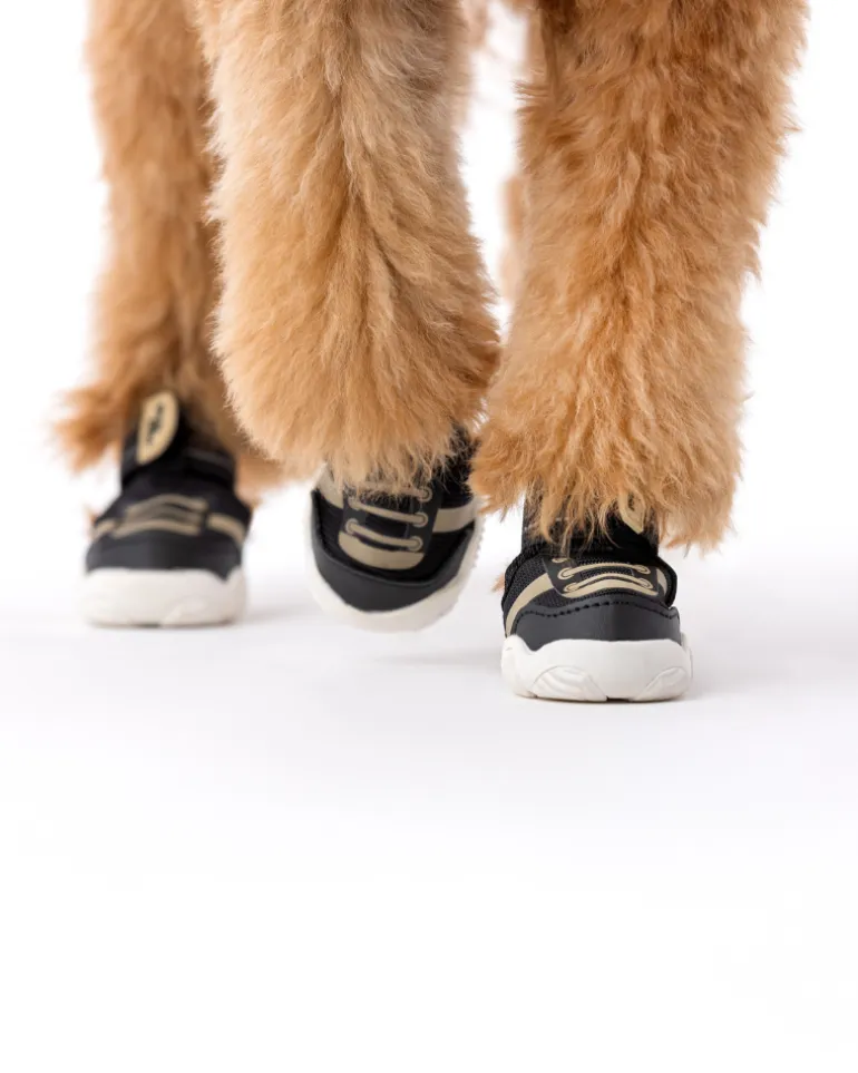 The Kai - Protective Footwear for Dogs in Black or Pink