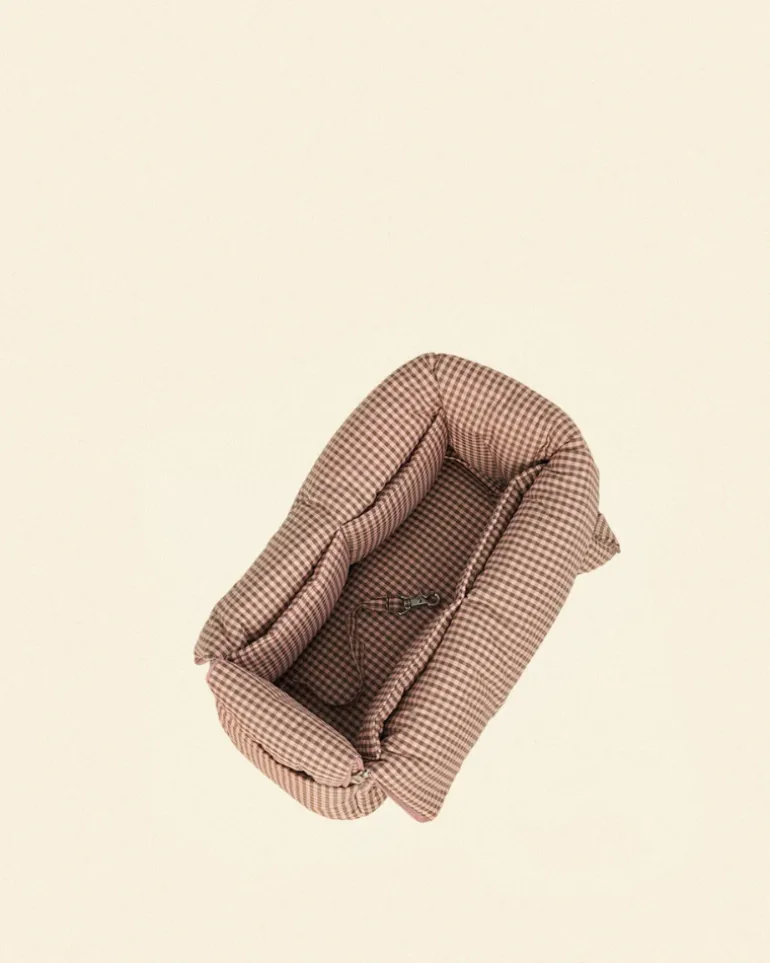 The Little Beast Dog Carrier in RiRi