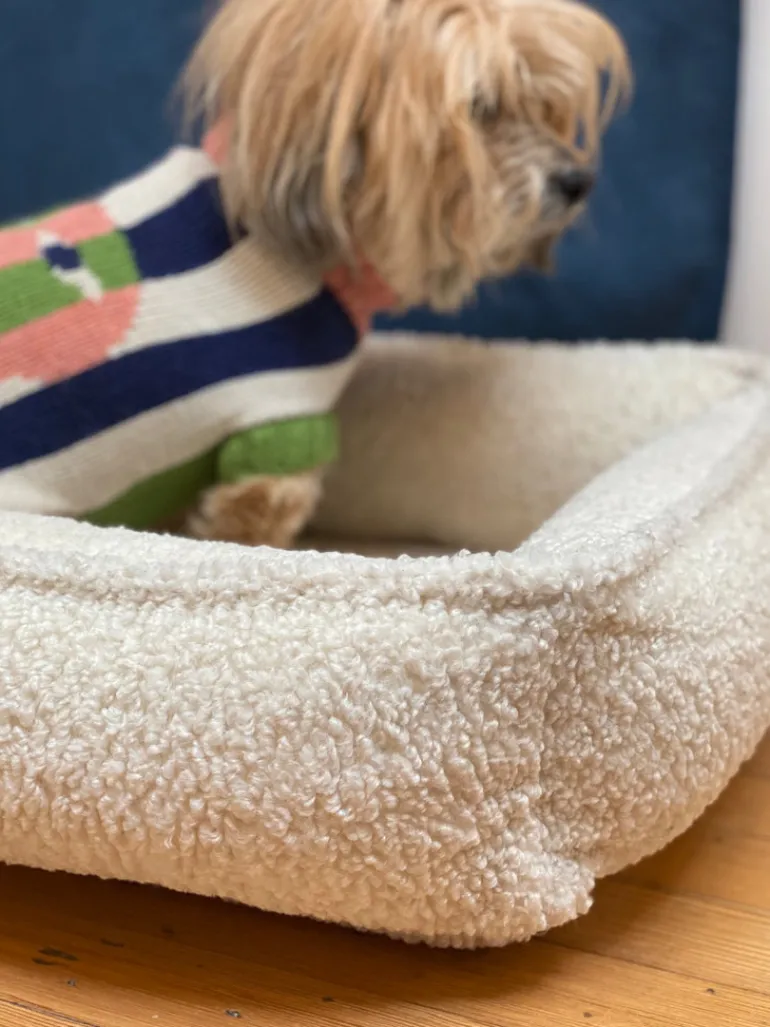 Urban Lounger in Ivory Sheepskin (Direct-Ship)